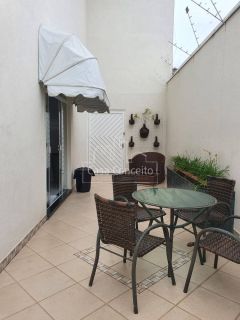 Casa Para Vender com 3 quartos 3 suítes no bairro Vila Trujillo em Sorocaba