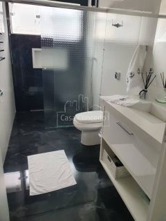 Casa Para Vender com 3 quartos 3 suítes no bairro Vila Trujillo em Sorocaba