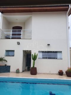 Casa Para Vender com 3 quartos 3 suítes no bairro Vila Trujillo em Sorocaba