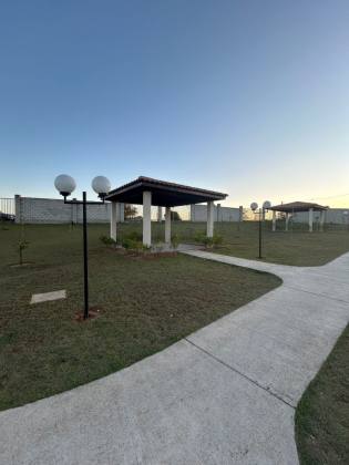 Casa Para Alugar com 2 quartos no bairro Ipanema do Meio em Sorocaba
