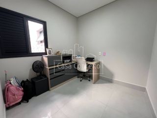 Casa de Condomínio Para Vender com 3 quartos 1 suíte no bairro Horto Florestal em Sorocaba