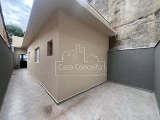 Casa Para Vender com 2 quartos 1 suíte no bairro Parque São Bento em Sorocaba