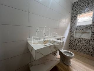 Casa Para Vender com 2 quartos 1 suíte no bairro Parque São Bento em Sorocaba