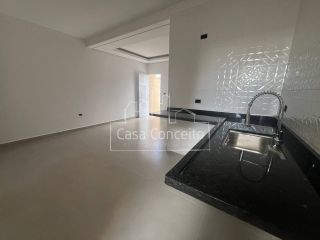 Casa Para Vender com 2 quartos 1 suíte no bairro Parque São Bento em Sorocaba
