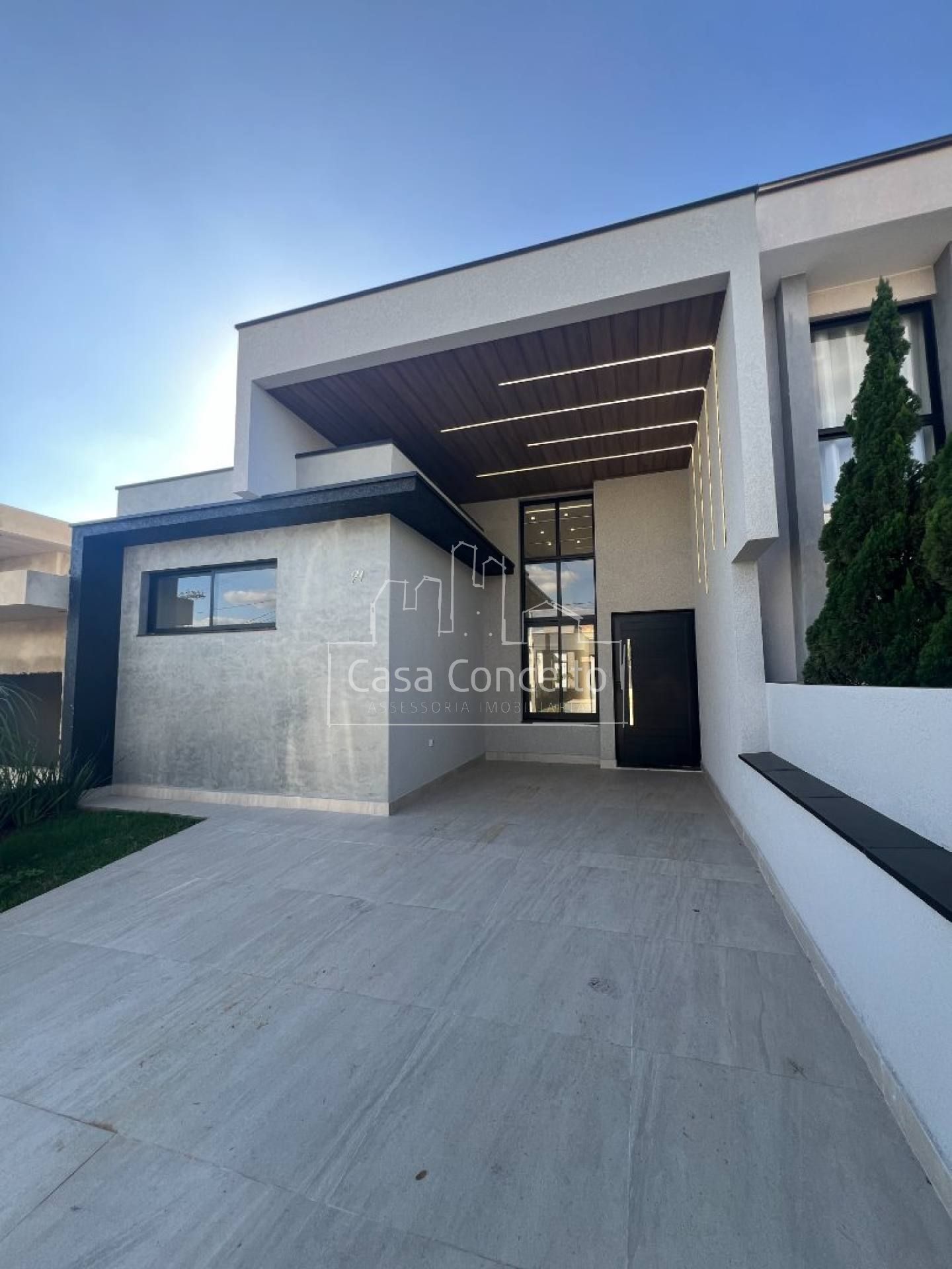 Casa de Condomínio Para Vender com 3 quartos 1 suíte no bairro Horto Florestal em Sorocaba