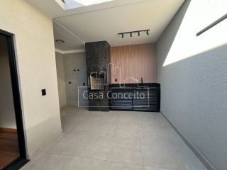 Casa de Condomínio Para Vender com 3 quartos 1 suíte no bairro Horto Florestal em Sorocaba