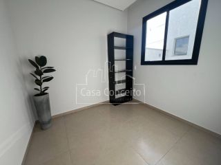Casa de Condomínio Para Vender com 3 quartos 1 suíte no bairro Horto Florestal em Sorocaba