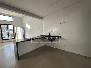 Casa de Condomínio Para Vender com 3 quartos 1 suíte no bairro Horto Florestal em Sorocaba