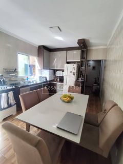 Casa Para Vender com 5 quartos no bairro Jardim Santo André em Sorocaba