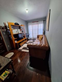 Casa de Vila Para Vender com 2 quartos 1 suítes no bairro Jardim Tatiana em Votorantim