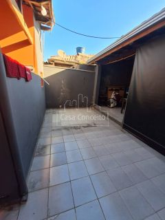 Casa de Vila Para Vender com 2 quartos 1 suítes no bairro Jardim Tatiana em Votorantim