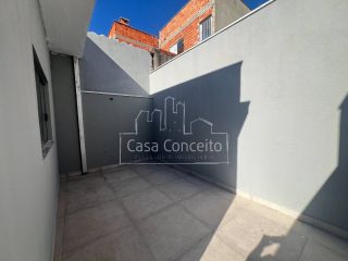 Casa Para Vender com 2 quartos 1 suíte no bairro Além Linha em Sorocaba