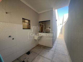 Casa Para Vender com 2 quartos 1 suíte no bairro Além Linha em Sorocaba