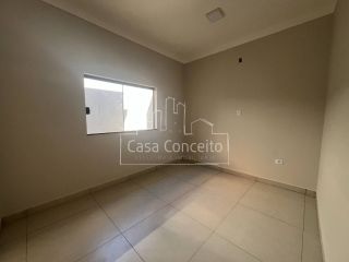 Casa Para Vender com 2 quartos 1 suíte no bairro Além Linha em Sorocaba