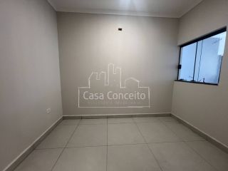 Casa Para Vender com 2 quartos 1 suíte no bairro Além Linha em Sorocaba