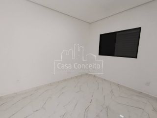 Casa Para Vender com 2 quartos 1 suíte no bairro Jardim Montreal em Sorocaba
