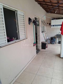 Casa Para Vender com 2 quartos no bairro Jardim Hungares em Sorocaba