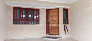 Sobrado Para Vender com 3 quartos 2 suítes no bairro Jardim São Lourenzo em Sorocaba