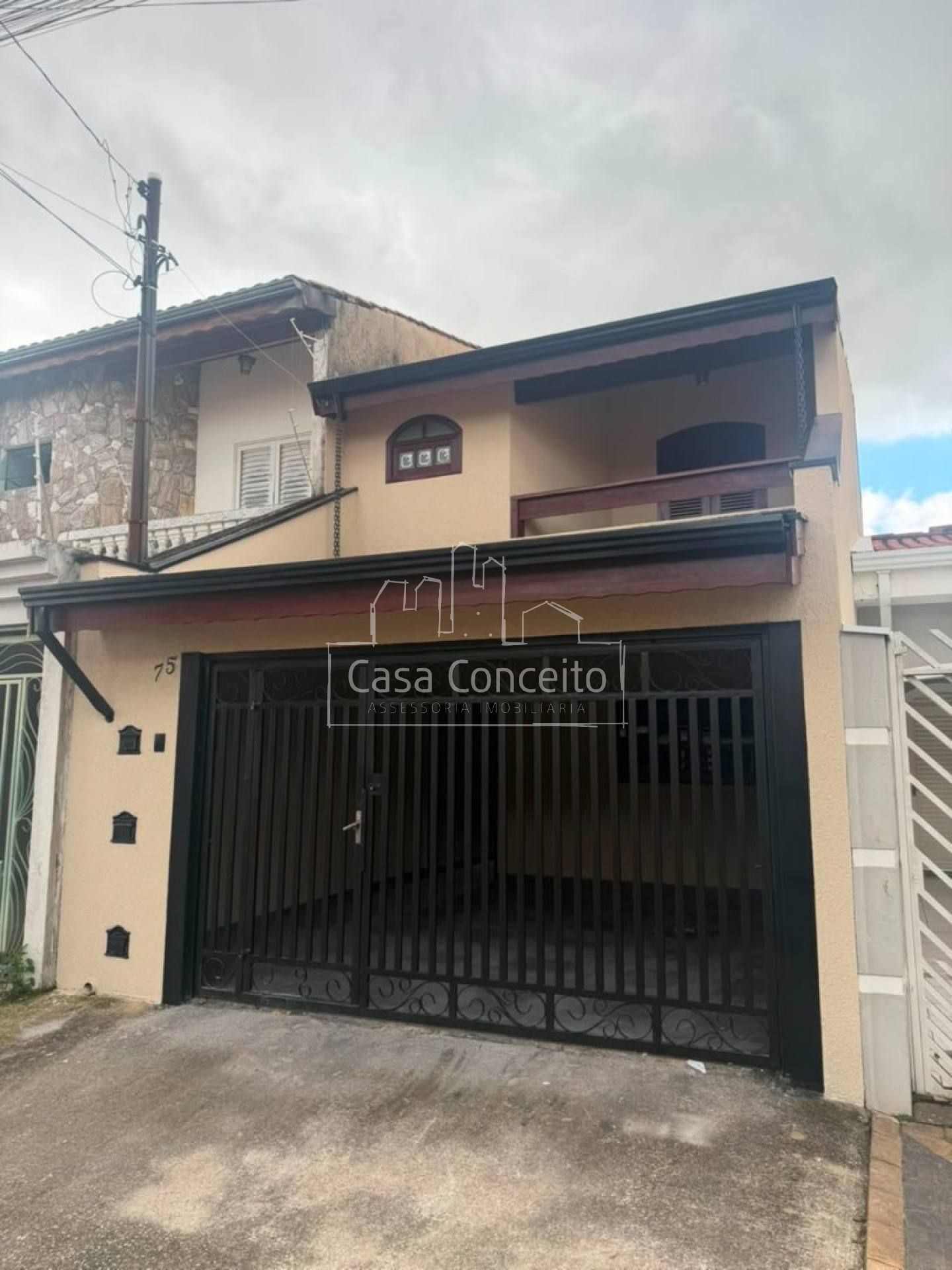Casa Para Vender com 3 quartos no bairro Jardim Prestes de Barros em Sorocaba
