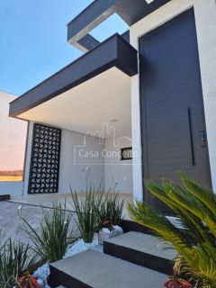 Casa de Condomínio Para Vender com 3 quartos 1 suítes no Wanel Ville em Sorocaba