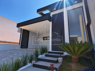 Casa de Condomínio Para Vender com 3 quartos 1 suítes no Wanel Ville em Sorocaba