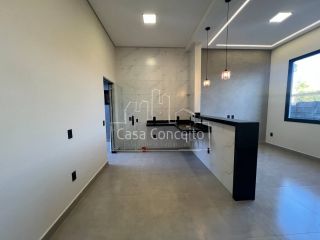Casa Para Vender com 2 quartos sendo 1 suíte no bairro Jardim Santa Marta em Sorocaba