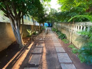 Casa Para Vender com 5 quartos 2 suítes no bairro Vila Jardini em Sorocaba