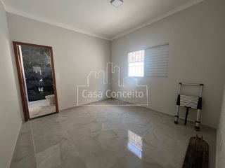 Casa Para Vender com 2 quartos 1 suíte no bairro Parque São Bento em Sorocaba
