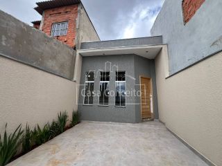 Casa Para Vender com 2 quartos 1 suíte no bairro Parque São Bento em Sorocaba