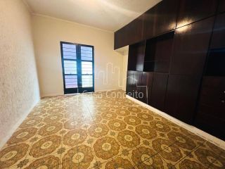 Casa Para Vender com 4 quartos 1 suíte no bairro Centro em Sorocaba