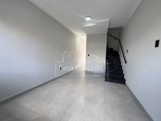 Casa Para Vender com 2 quartos no bairro Jardim Rodrigo em Sorocaba