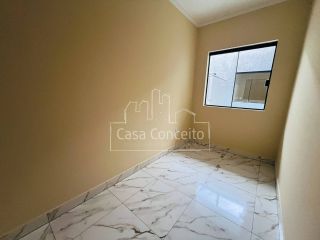 Casa Para Vender com 2 quartos 1 suíte no bairro Além Linha em Sorocaba