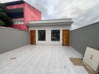 Casa Para Vender com 2 quartos 1 suíte no bairro Além Linha em Sorocaba