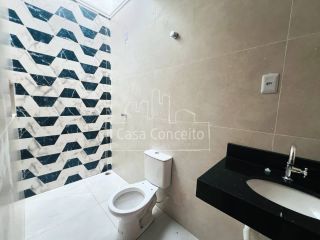 Casa Para Vender com 2 quartos 1 suíte no bairro Além Linha em Sorocaba