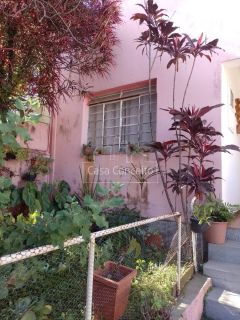 Casa Para Vender com 3 quartos no bairro Vila Trujillo em Sorocaba