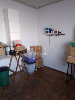 Casa Para Vender com 3 quartos no bairro Vila Trujillo em Sorocaba