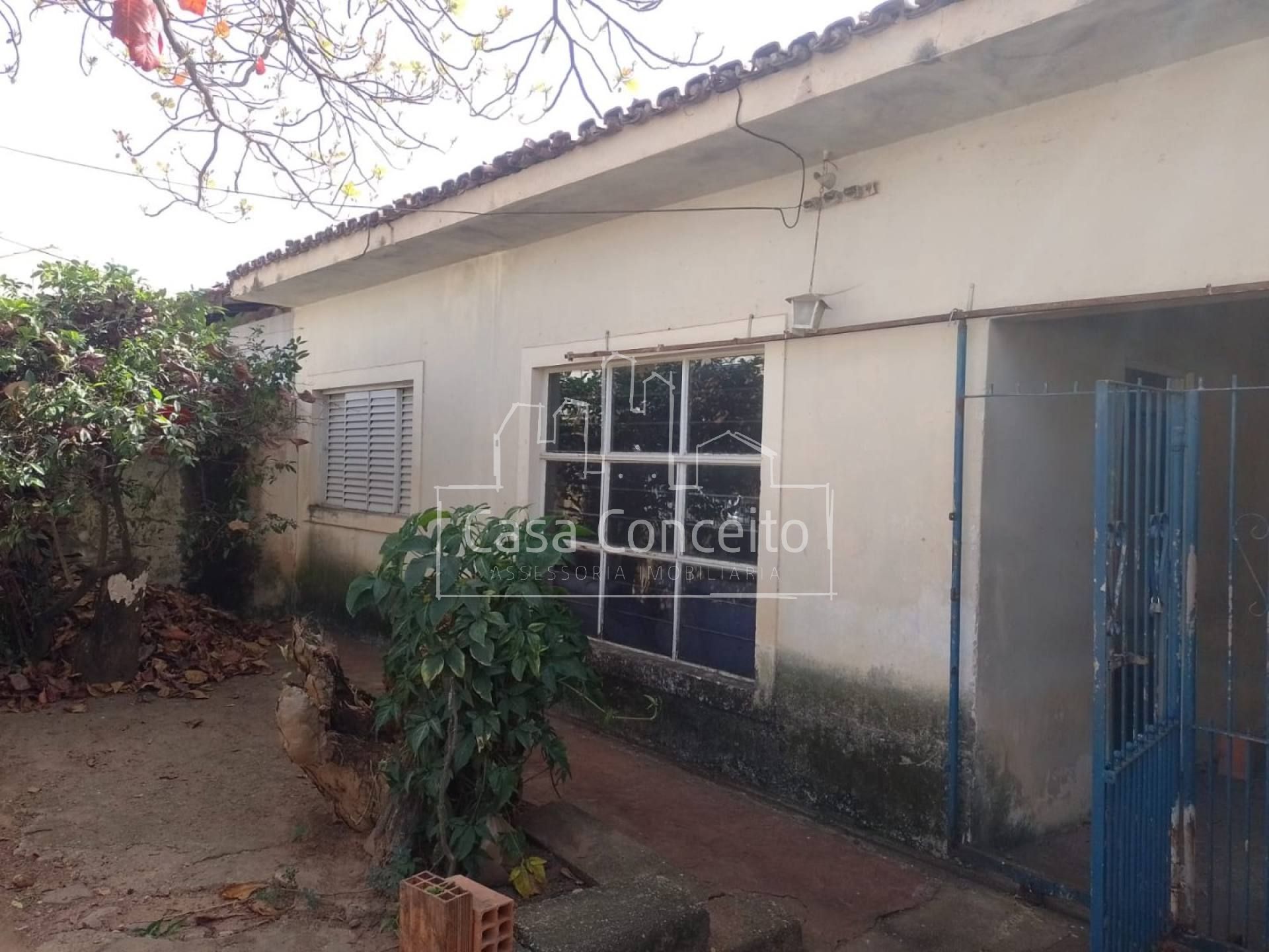 Casa de Vila Para Vender com 03 quartos no bairro Jardim São Marcos em Sorocaba
