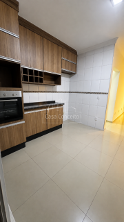 Casa de Condomínio Para Alugar com 03 quartos 01 suíte no bairro Jardim Novo Horizonte em Sorocaba