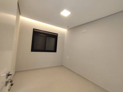 Casa de Condomínio alto padrão 3 suítes no Terras Alpha Nova Esplanada