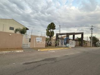 Casa de Condomínio Para Vender com 03 quartos 01 suíte Zona Oeste