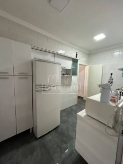 Casa de Condomínio Para Vender com 03 quartos 01 suíte Zona Oeste