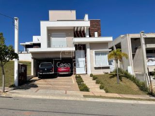 Casa de Condomínio Para Alugar com 3 quartos 3 suítes no bairro Alphaville em Votorantim