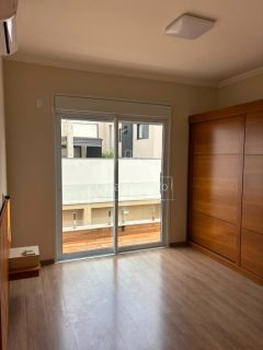 Casa de Condomínio Para Alugar com 3 quartos 3 suítes no bairro Alphaville em Votorantim