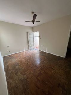 Casa Para Alugar com 2 quartos + Edícula no bairro Centro em Sorocaba