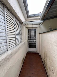 Casa Para Alugar com 2 quartos + Edícula no bairro Centro em Sorocaba