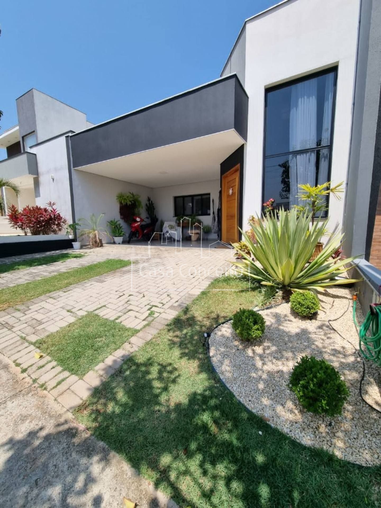 Casa de Condomínio Para Vender com 3 quartos 1 suíte - Bairro Cajuru do Sul - Sorocaba
