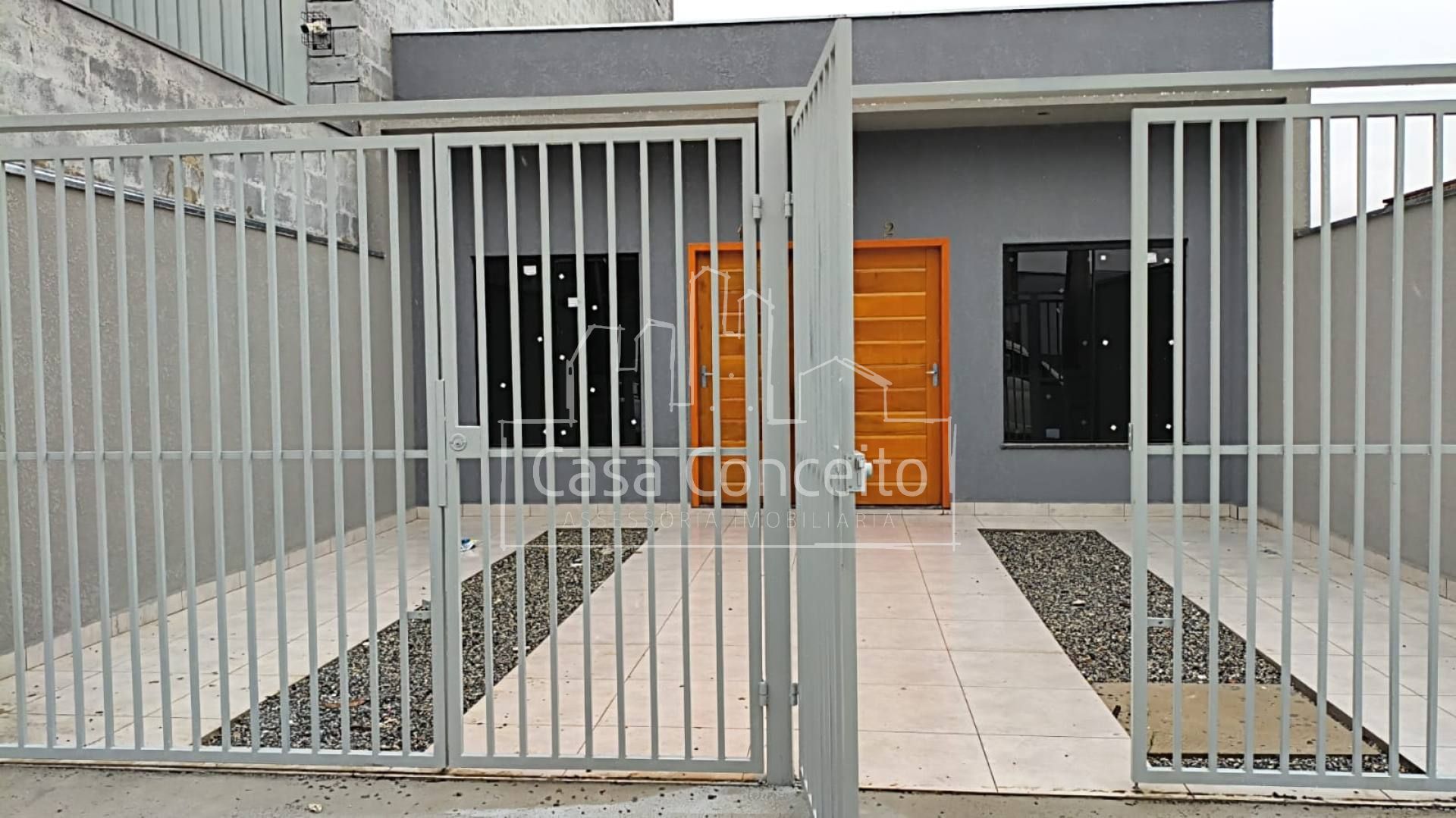 Casa Para Vender com 2 quartos no bairro Jardim Santa Marta em Sorocaba