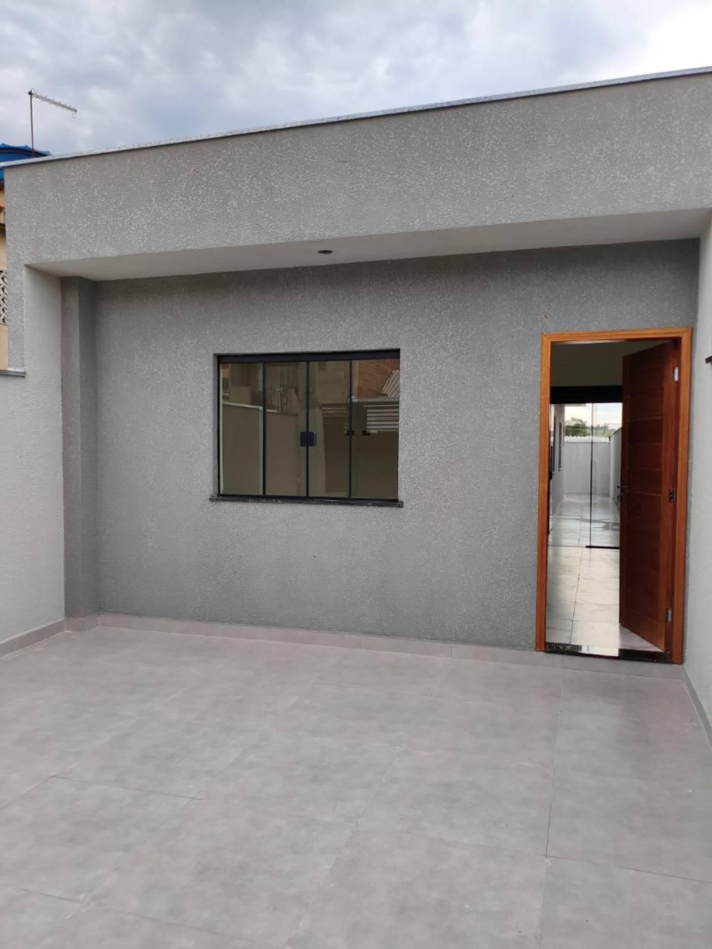 Casa Para Vender com 2 quartos 1 suíte no bairro Além Linha em Sorocaba