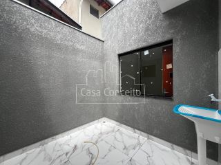 Casa Para Vender com 2 quartos 1 suíte - Bairro Wanel Ville - Sorocaba