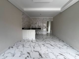Casa Para Vender com 2 quartos 1 suíte - Bairro Wanel Ville - Sorocaba